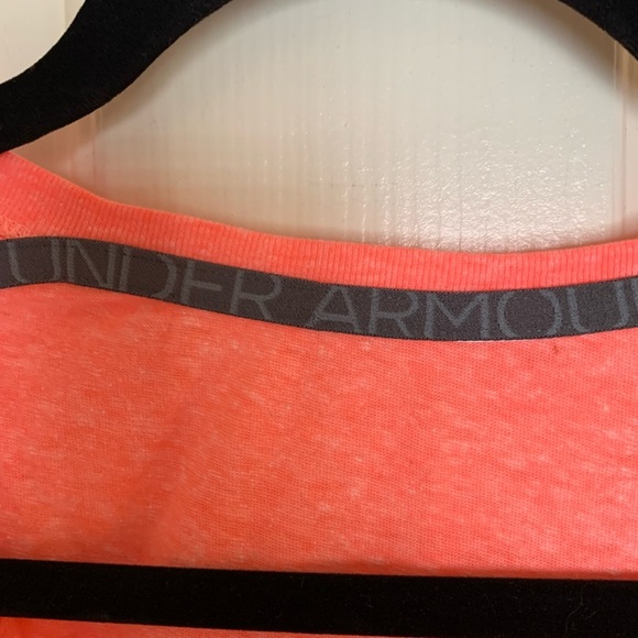 Under Armour HearGear Tangerine Heather workout shirt. size Large. - Picture 6 of 6